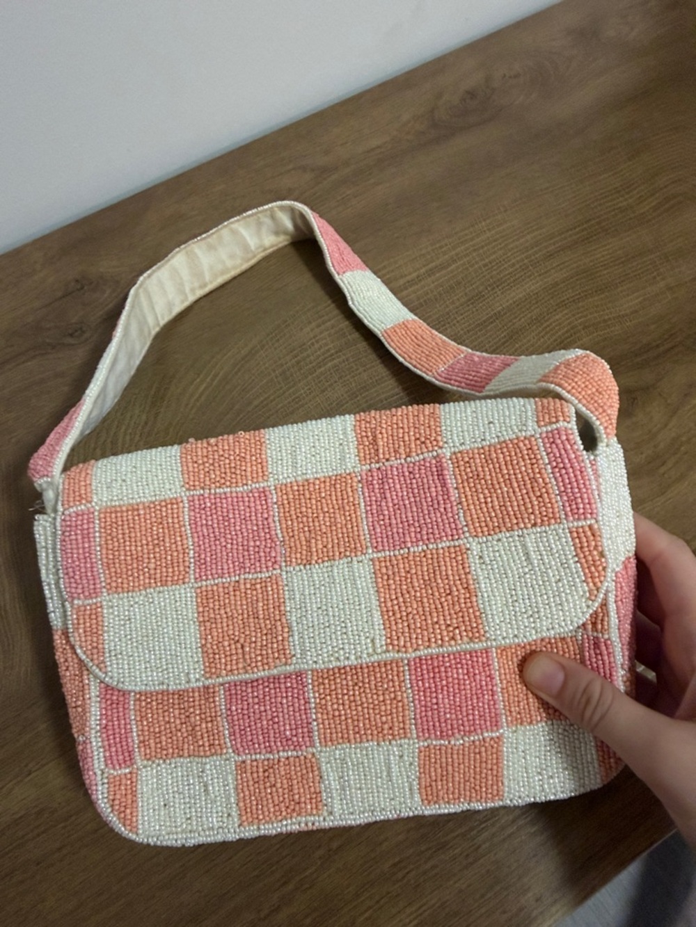 Altered state beaded bag - Picture 4 of 11